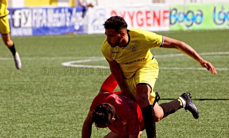 فايد بن حسين بين النجم الساحلي وناديي العاصمة